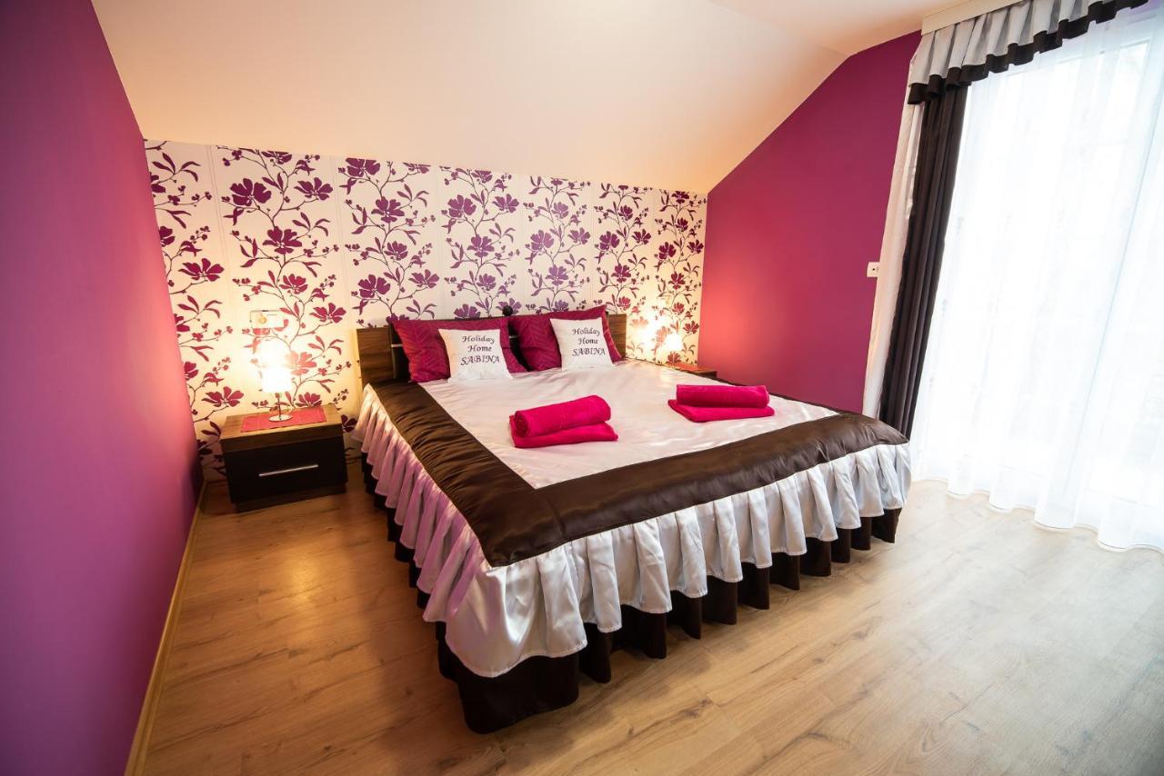 Holiday Home With Hot Tub And Sauna Sabina Rovte Buitenkant foto
