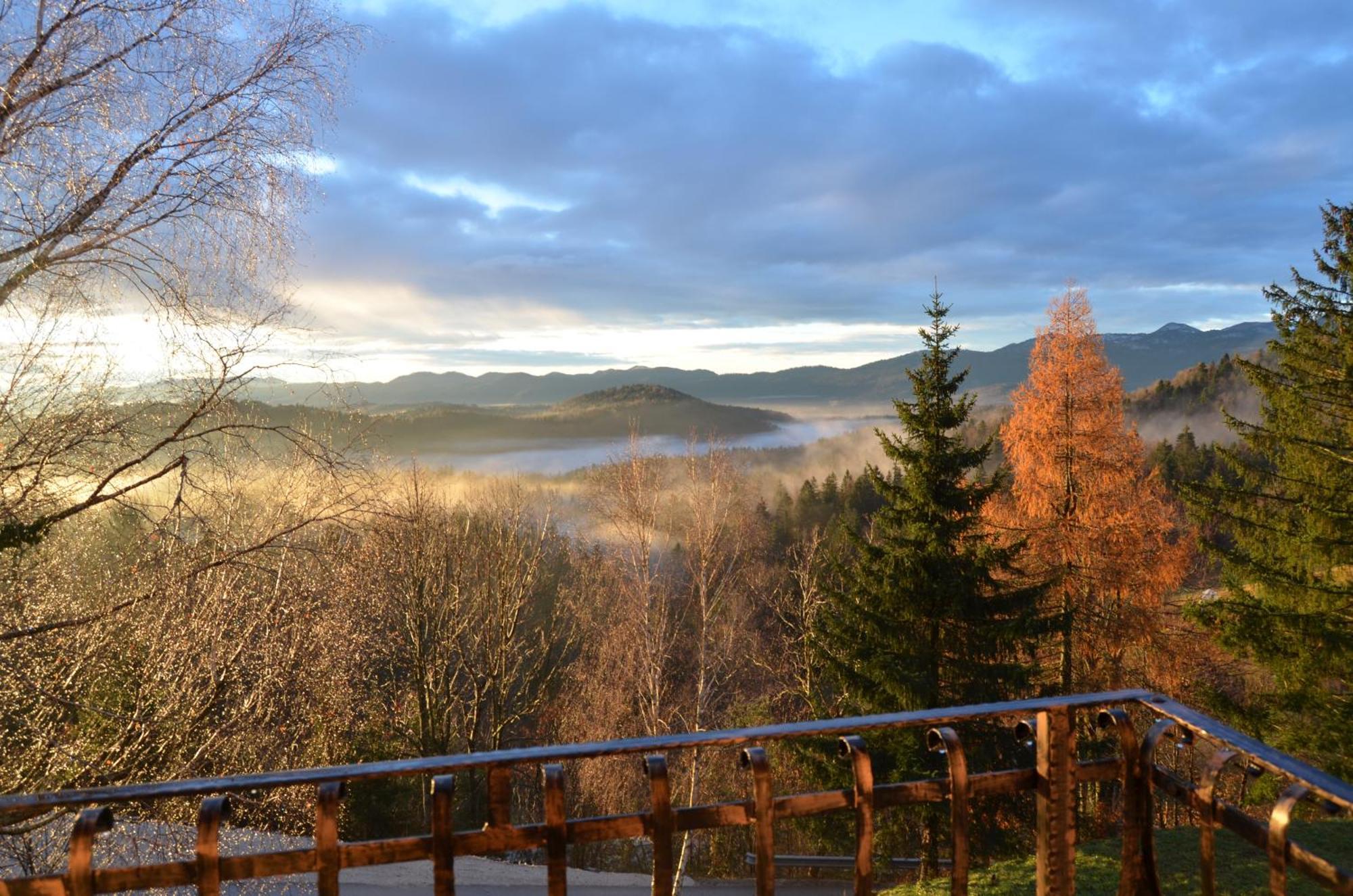 Holiday Home With Hot Tub And Sauna Sabina Rovte Buitenkant foto