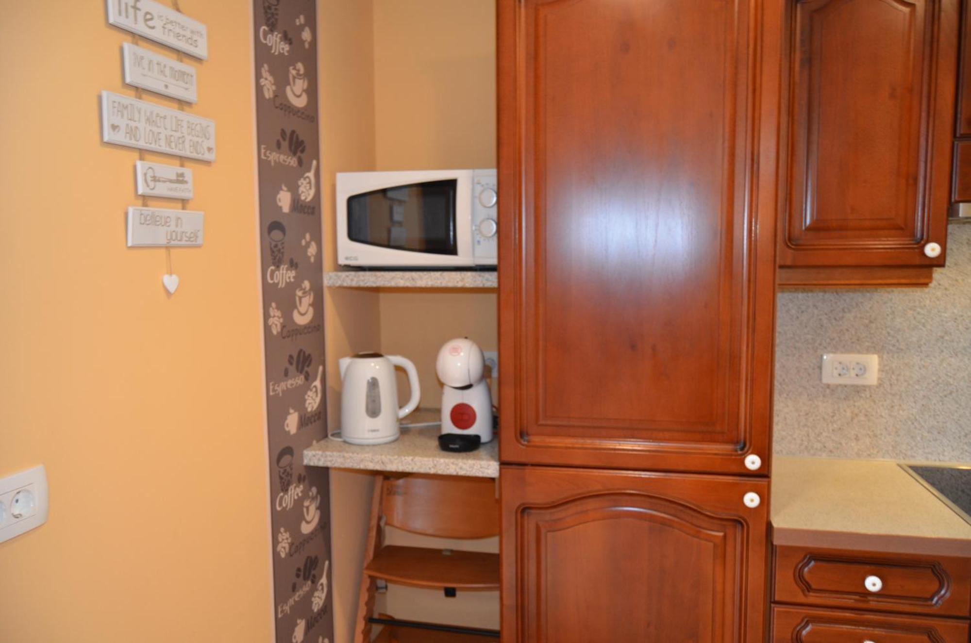 Holiday Home With Hot Tub And Sauna Sabina Rovte Buitenkant foto